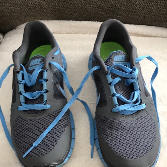 Nike Shoes - Womens Sneakers